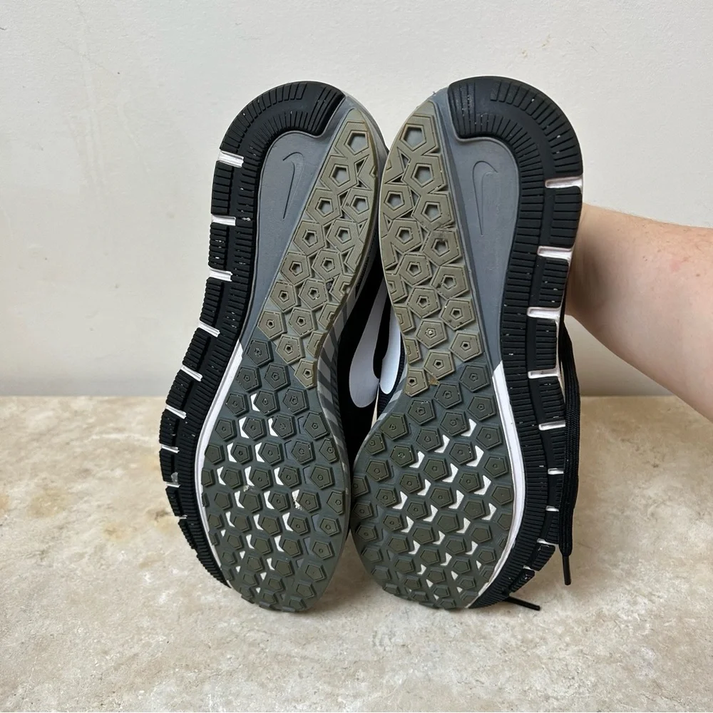 Nike Zoom Structure 21 black sneakers for women w/Gray white sole size 8.5 EUC! - Picture 7 of 9